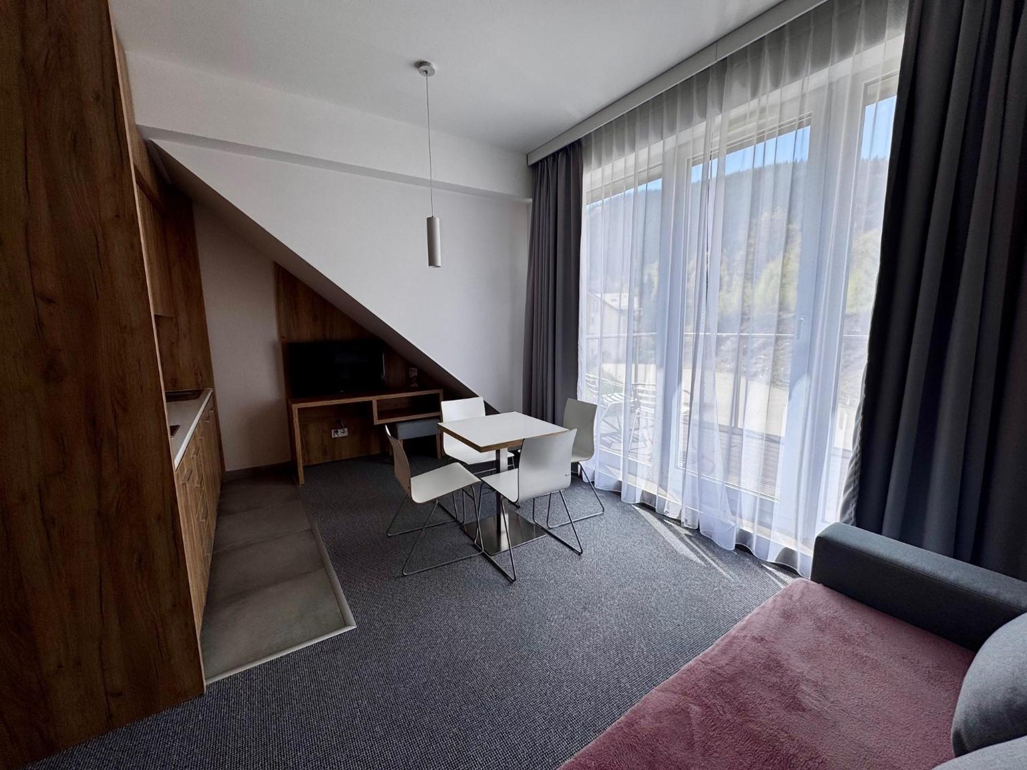 Sw Apartamenty Czarna Gora سيينا المظهر الخارجي الصورة